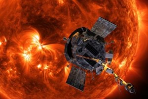 Parker Solar Probe in front of the sun (rendering)